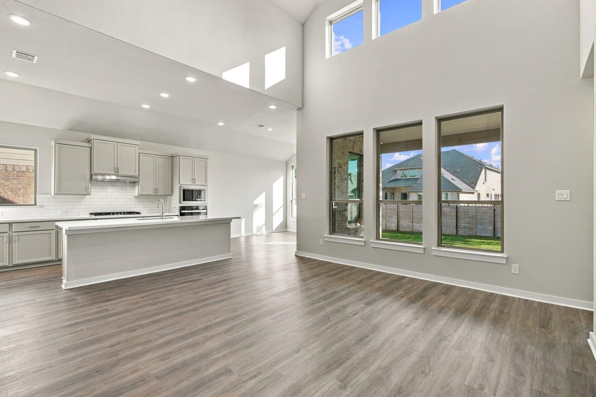 313 Ridgewell Loop Property Photo 18