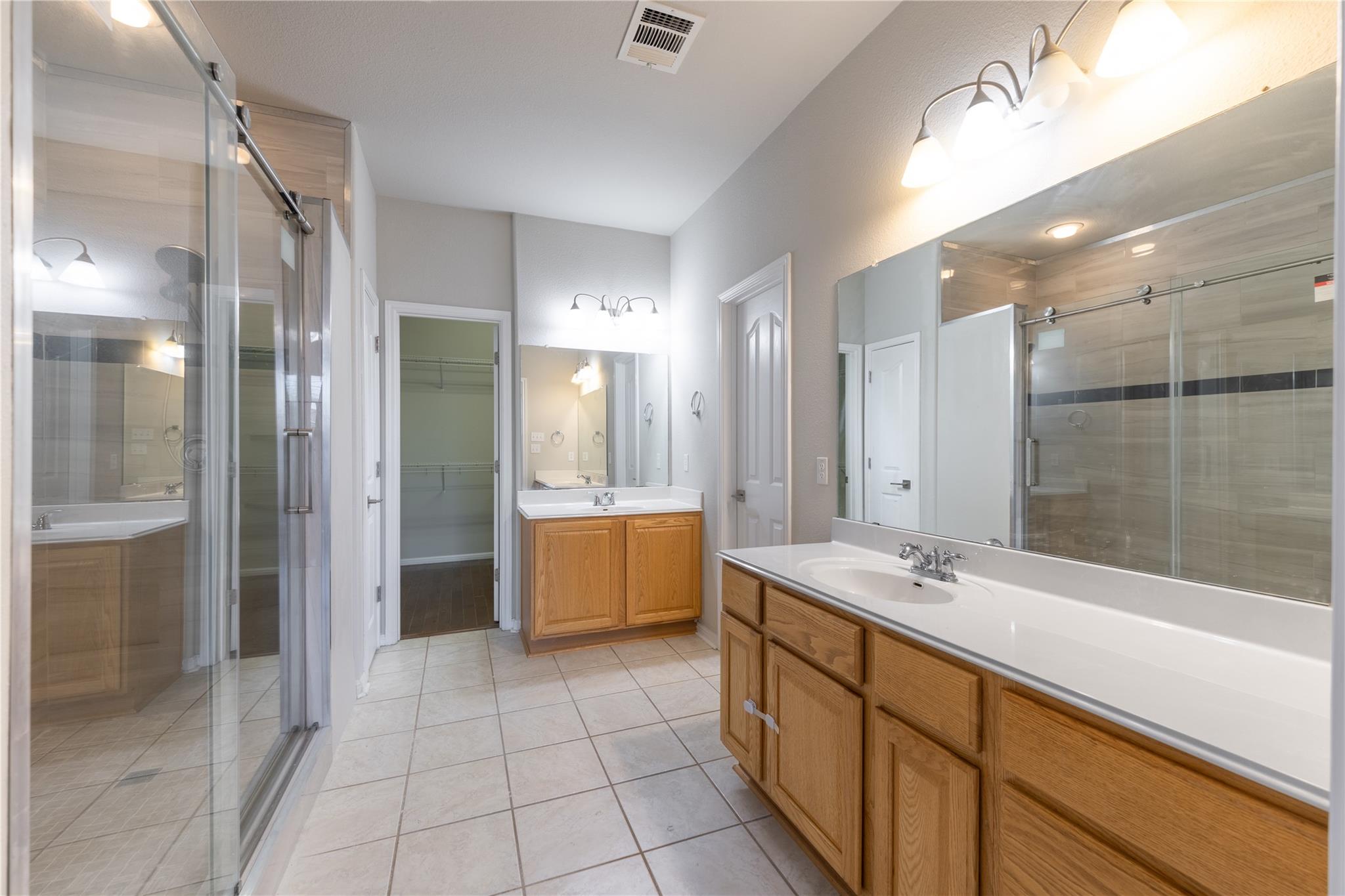 12017 Lansdowne Rd Property Photo 12