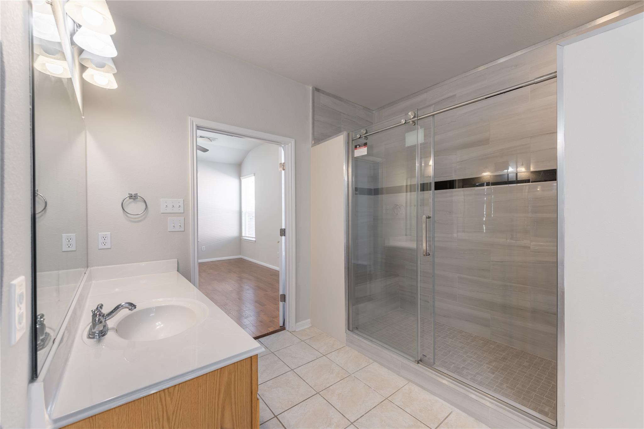 12017 Lansdowne Rd Property Photo 14