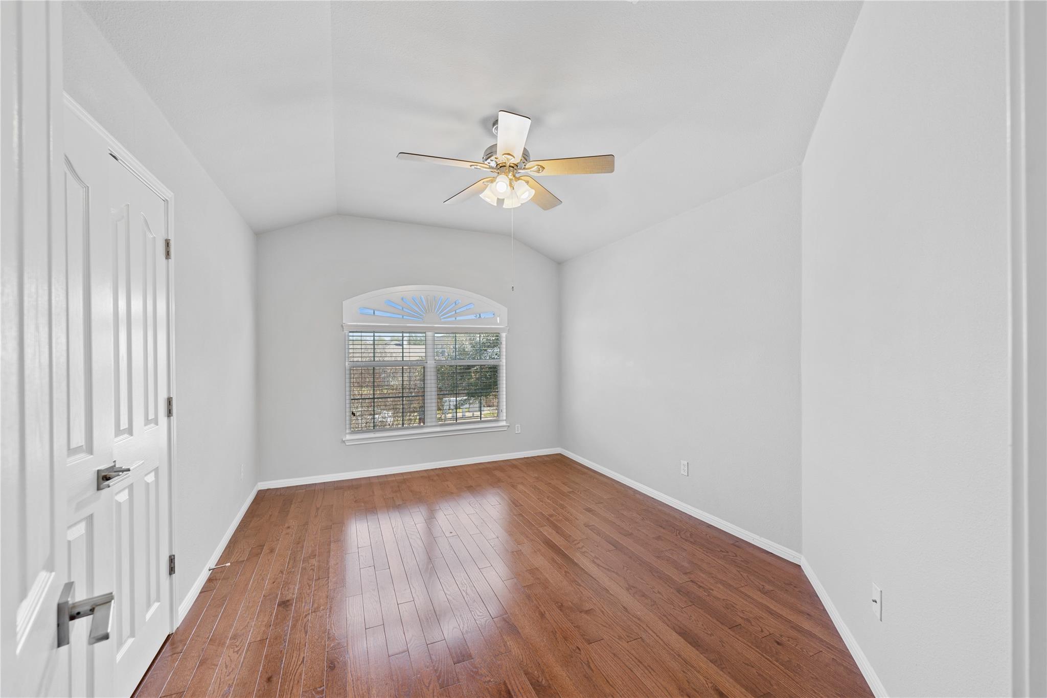 12017 Lansdowne Rd Property Photo 20