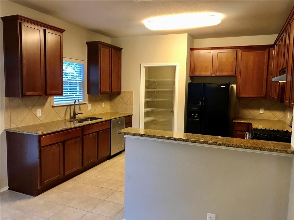 13609 Pine Warbler Dr Property Photo 9