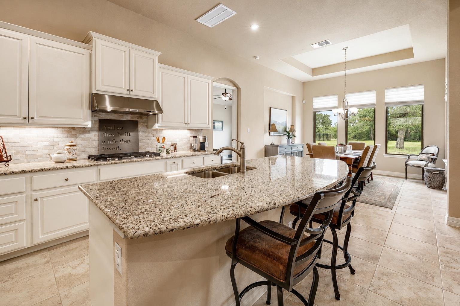 2285 Nature View Loop Property Photo 7