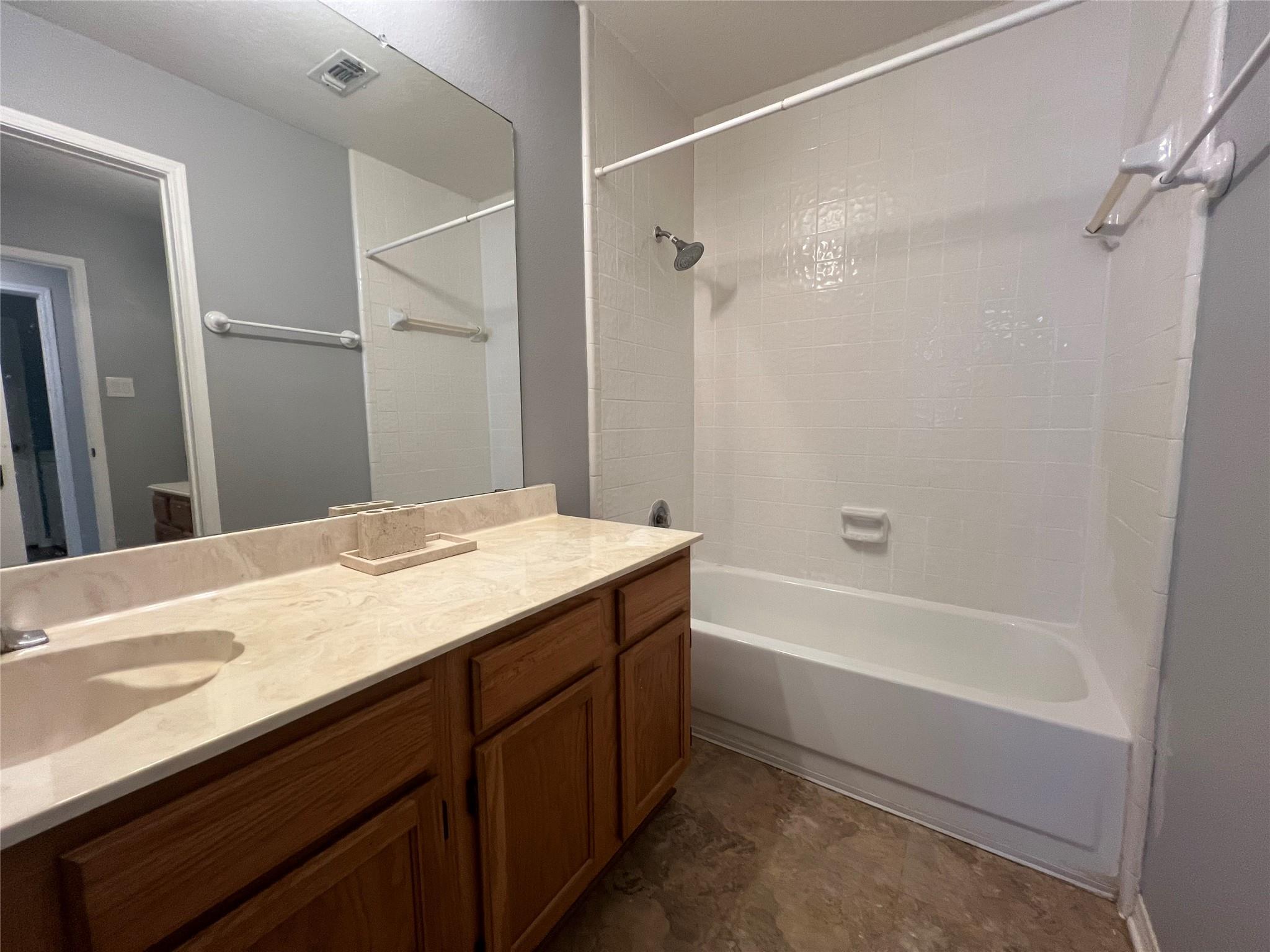 2908 Wadsworth Way Property Photo 12