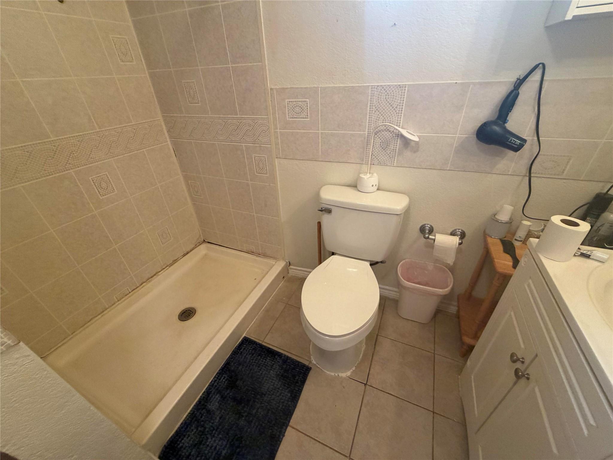 1804839 Property Photo 33