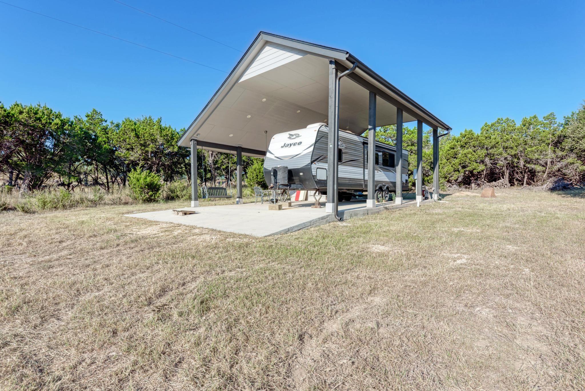 1805947 Property Photo 9