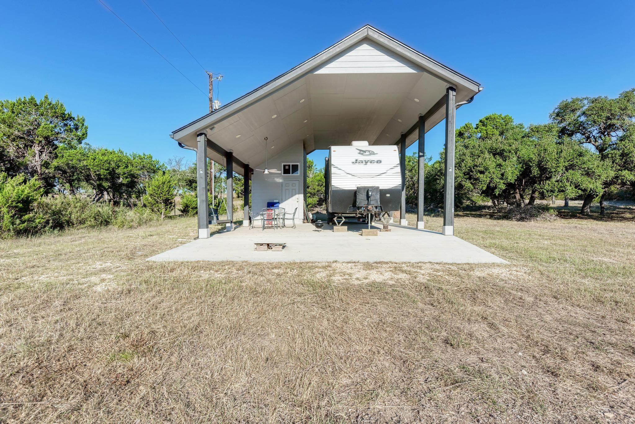 1805947 Property Photo 10