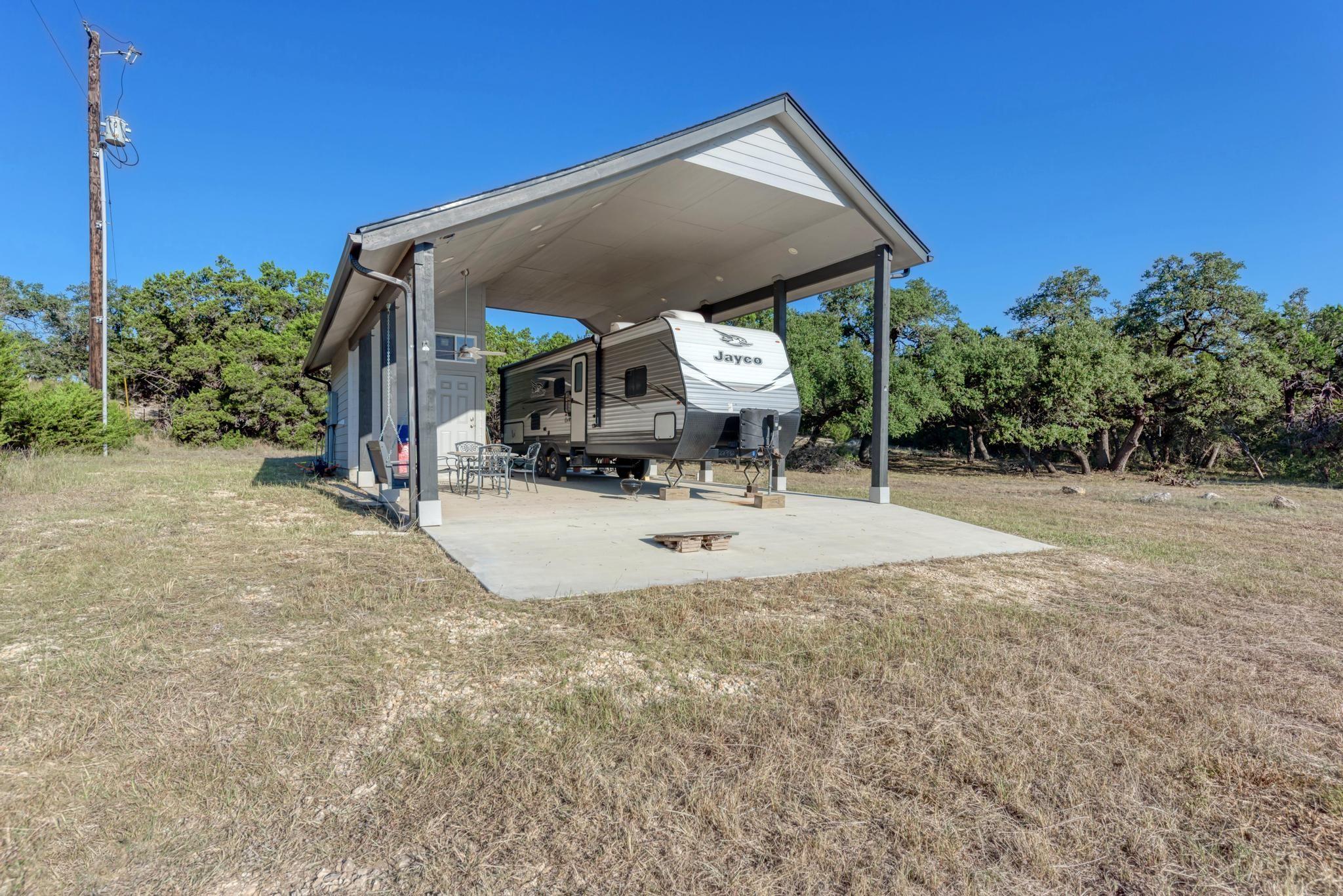 1805947 Property Photo 11