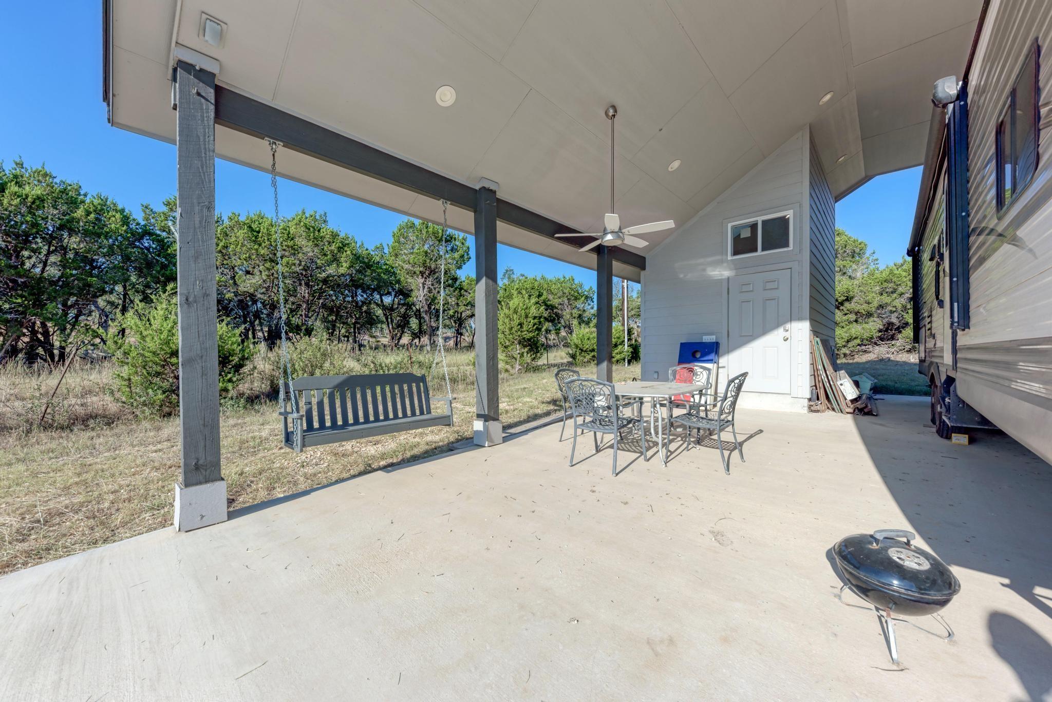 1805947 Property Photo 12