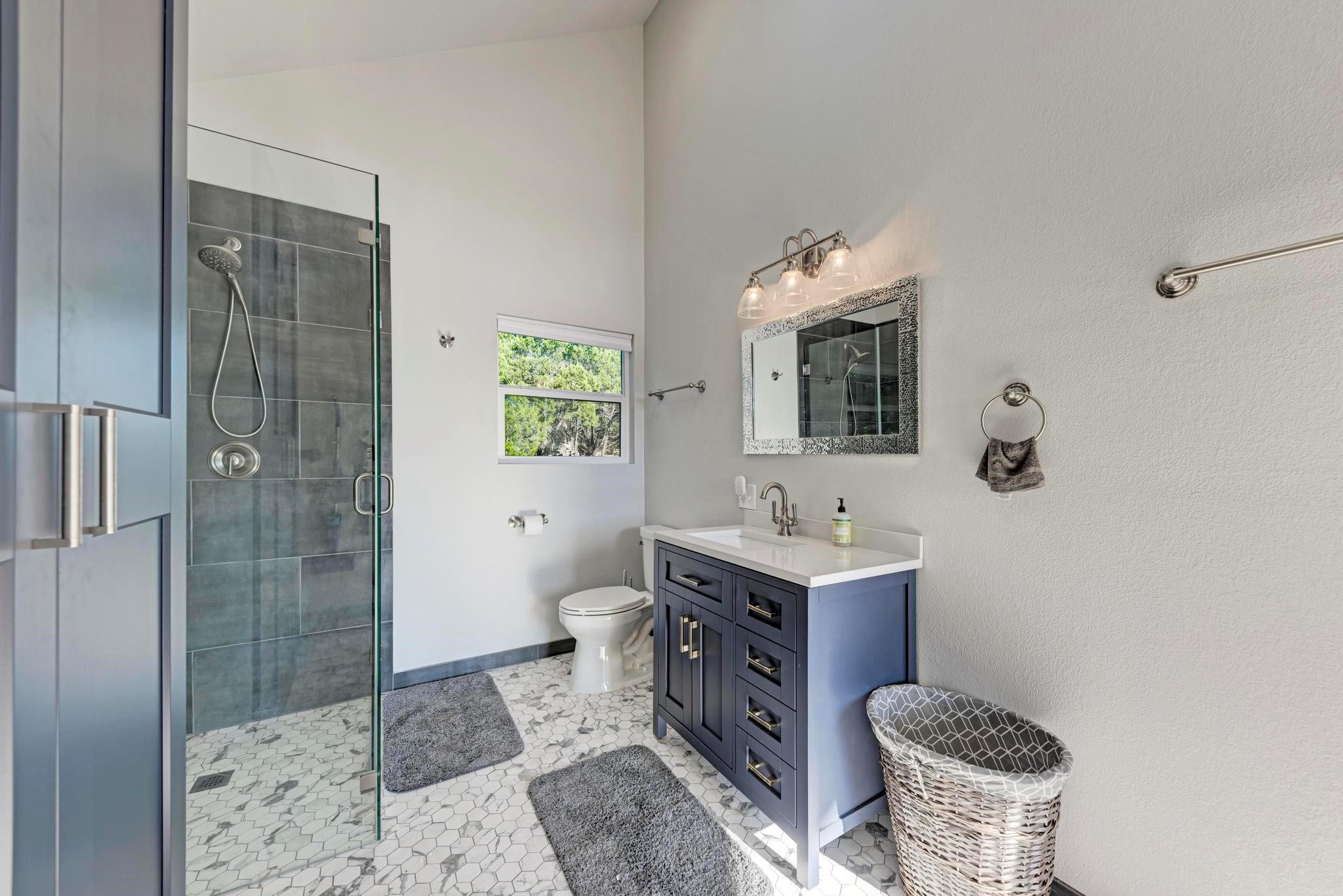1805947 Property Photo 15