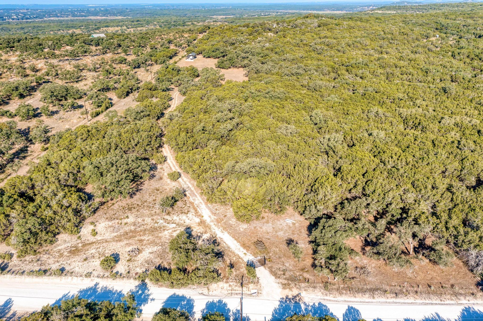 1805947 Property Photo 28