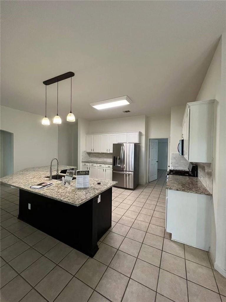 507 Red Hawk Dr Property Photo 5