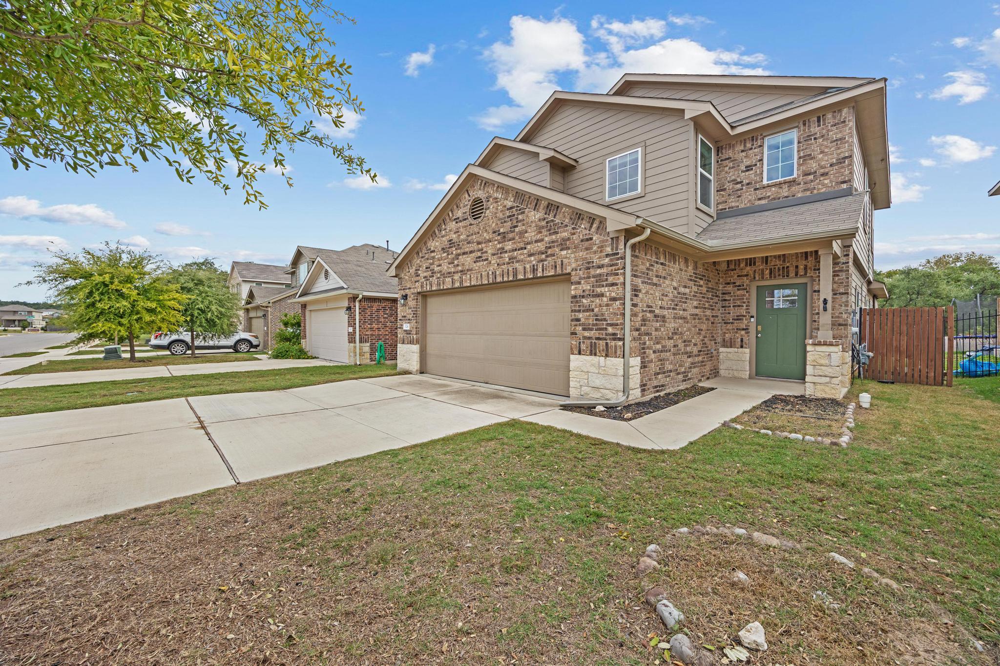 324 Sandhill Piper St Property Photo 1