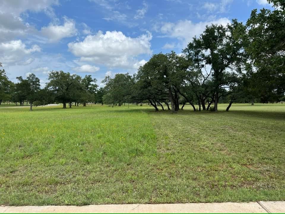 550 W Morning Dew Dr Property Photo 2
