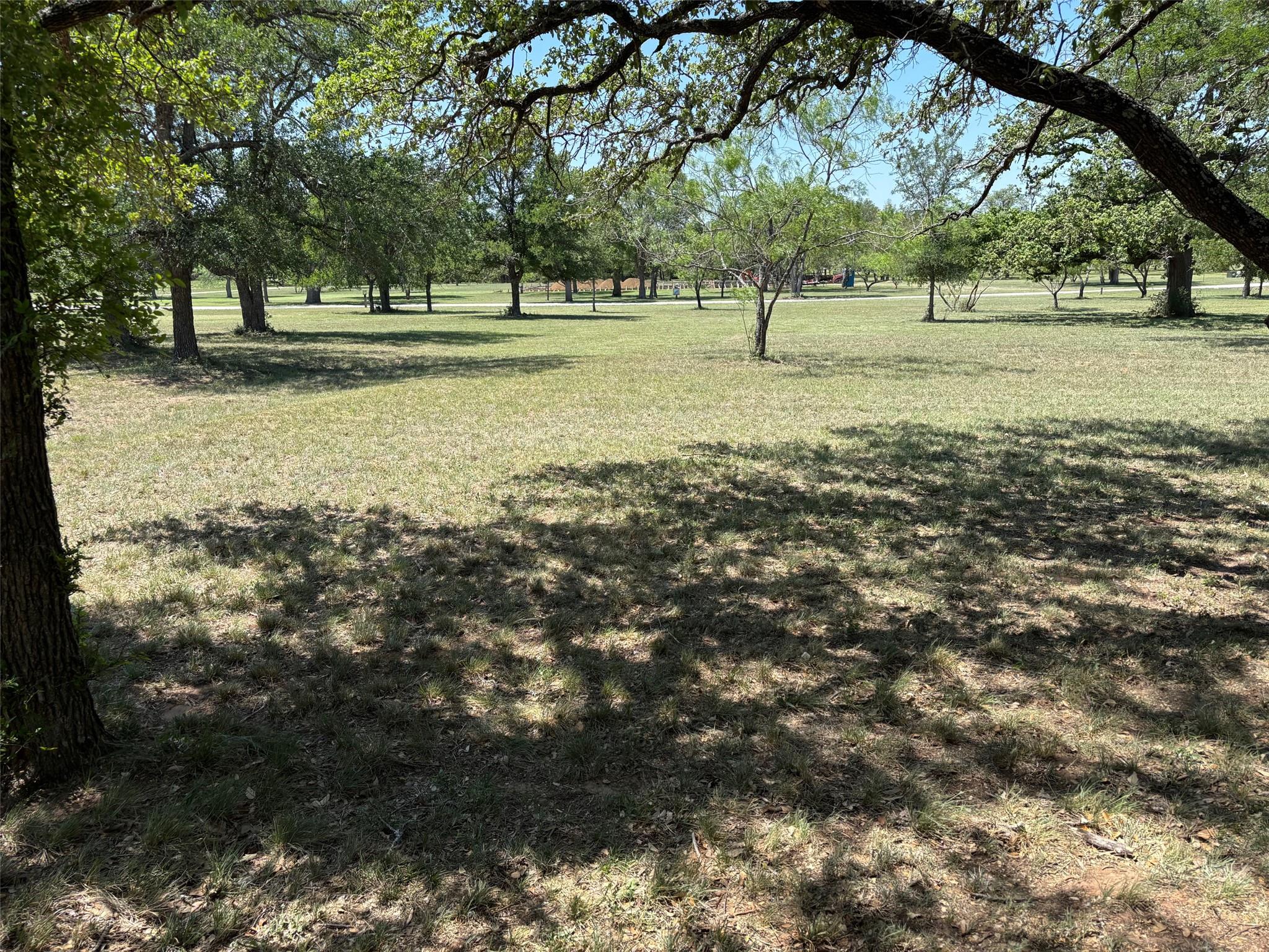550 W Morning Dew Dr Property Photo 8