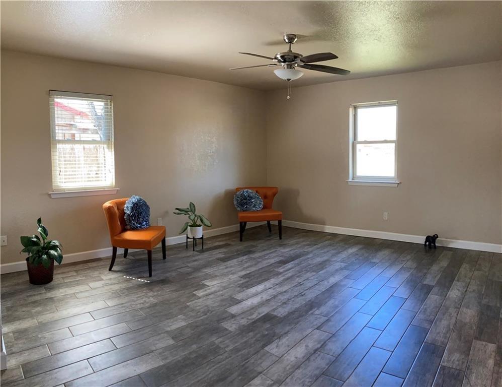 2205 Winchester Dr Property Photo 18
