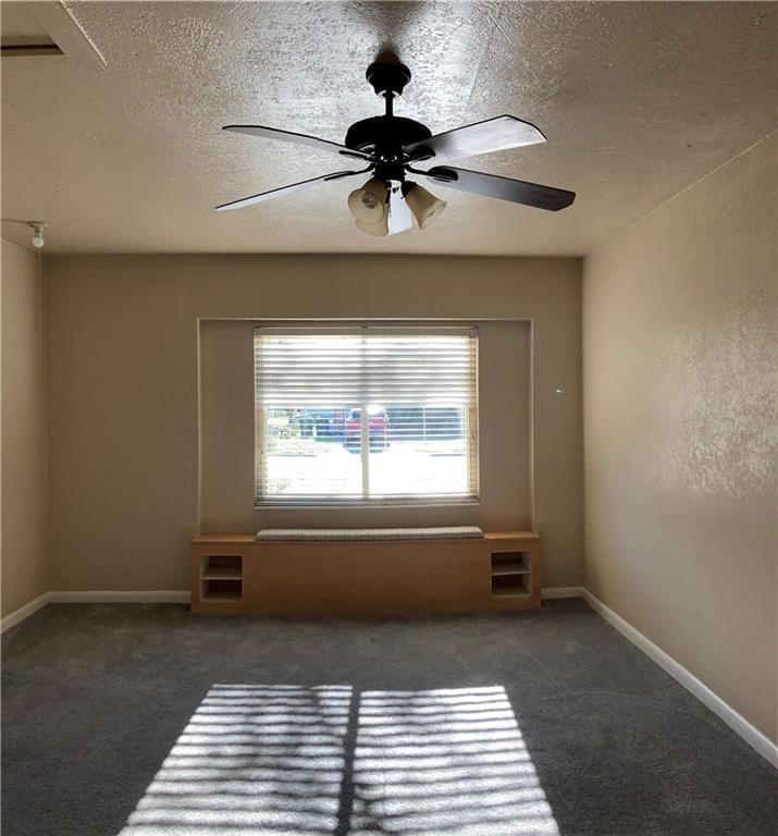 2205 Winchester Dr Property Photo 29