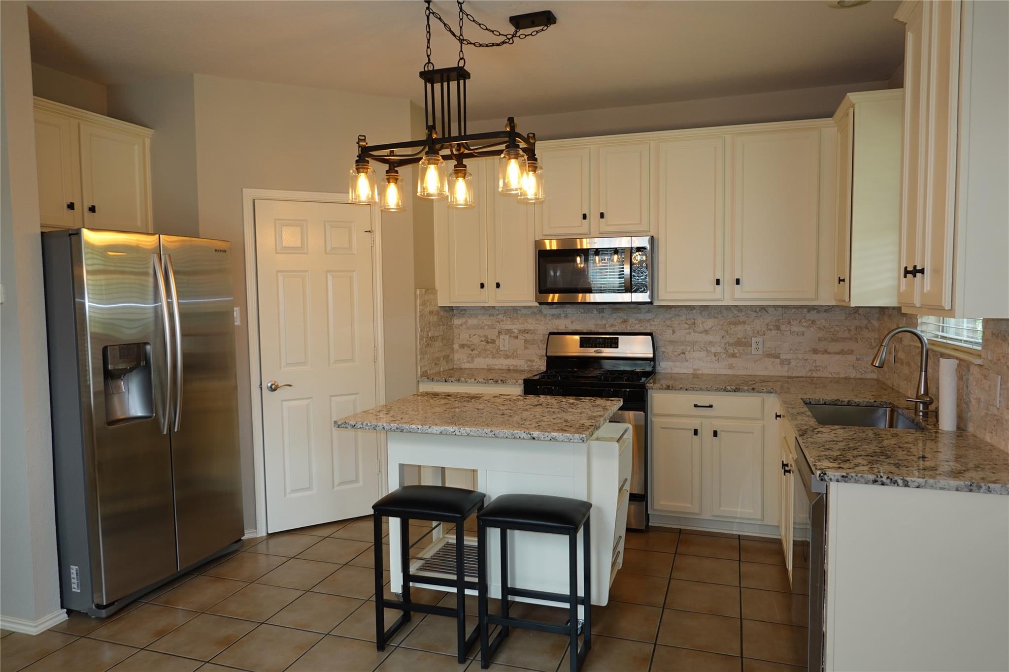 16100 S Great Oaks Dr #1902 Property Photo 7