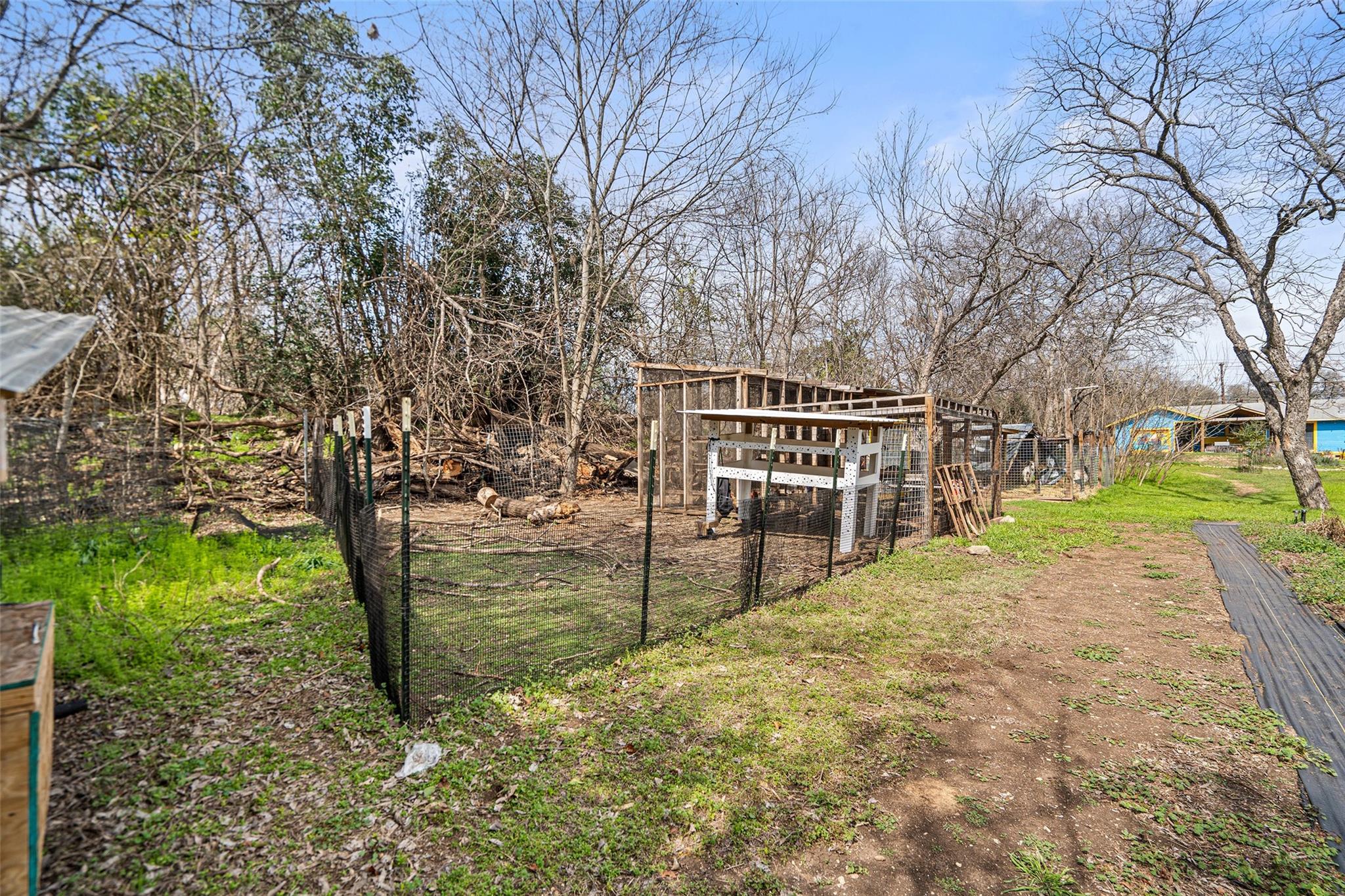 1901 Matthews Ln Property Photo 35