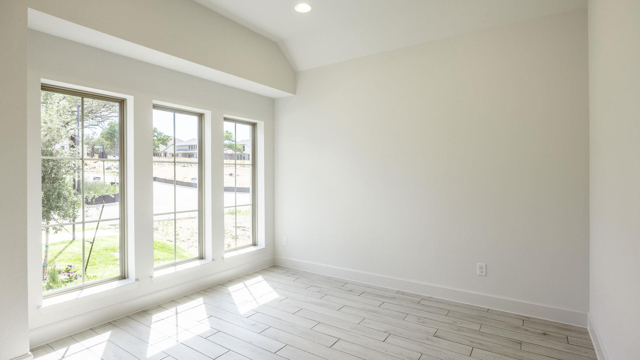 1520 Snowdrop Dr Property Photo 10