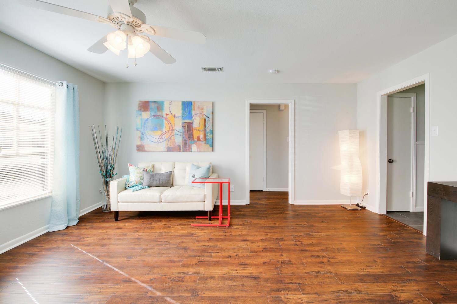 1905 W Saint Johns Ave #a Property Photo 8
