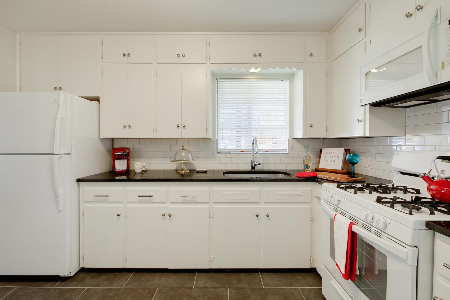 1905 W Saint Johns Ave #a Property Photo 13