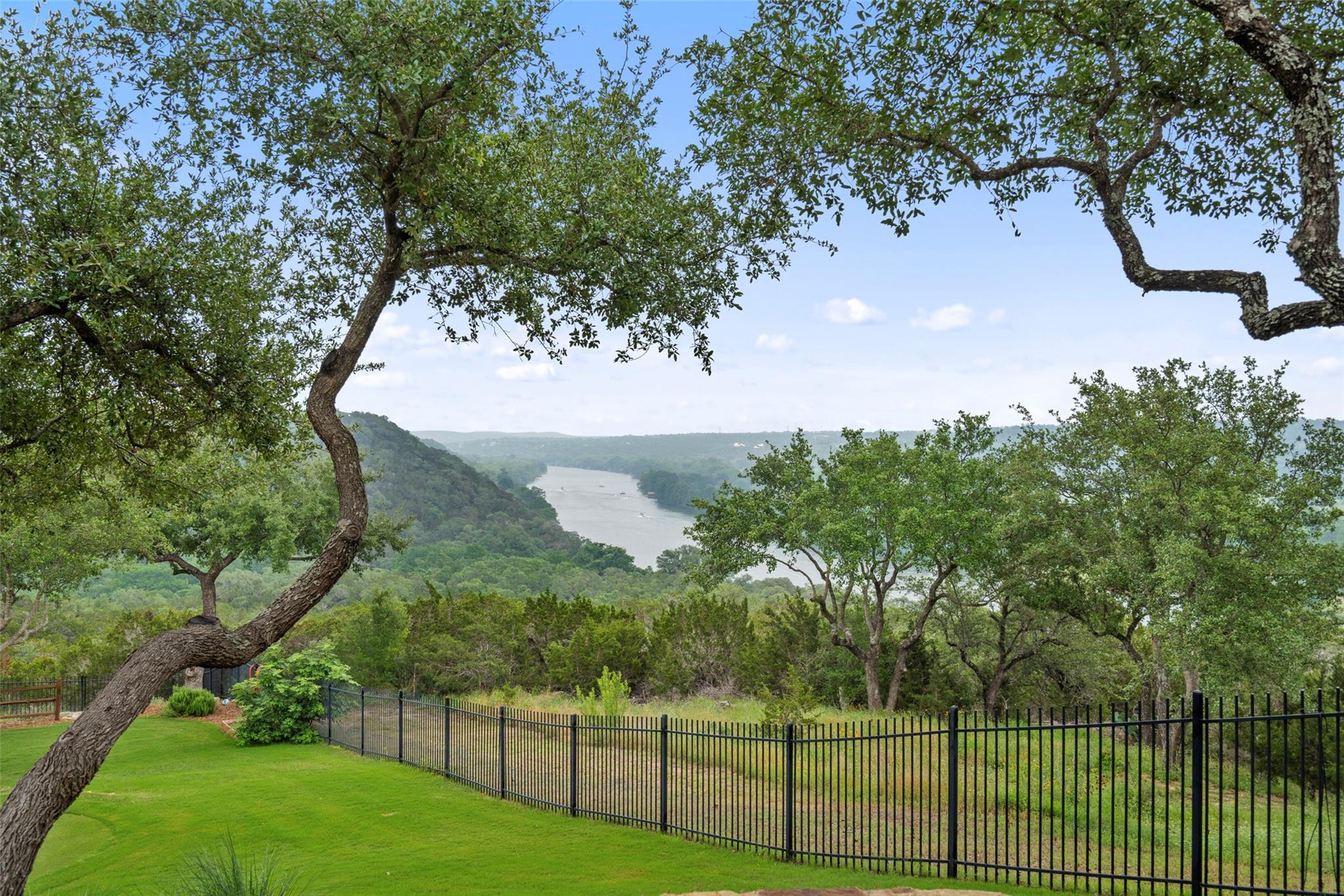 11705 Palisades Pkwy Property Photo 31