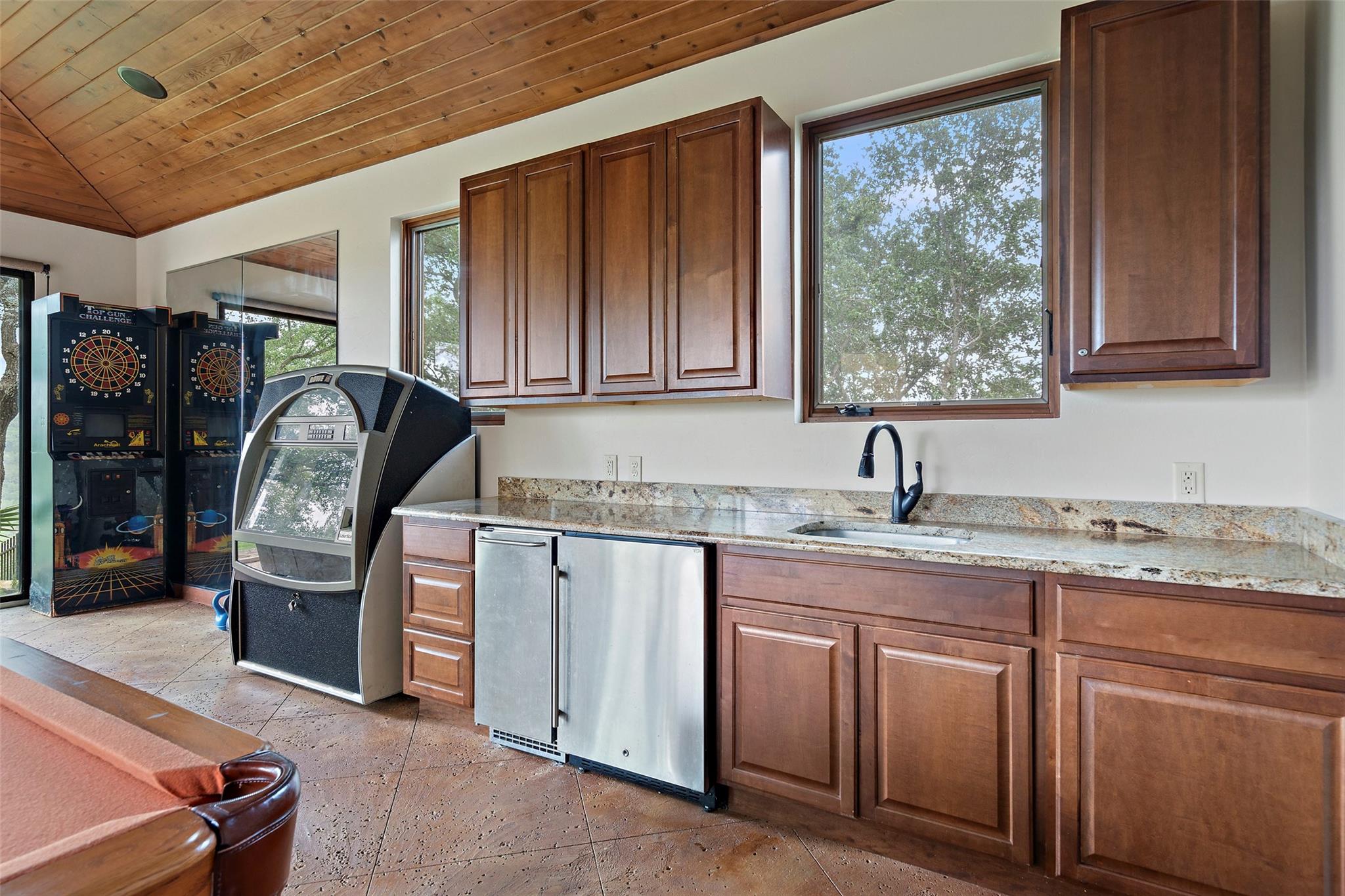 11705 Palisades Pkwy Property Photo 39