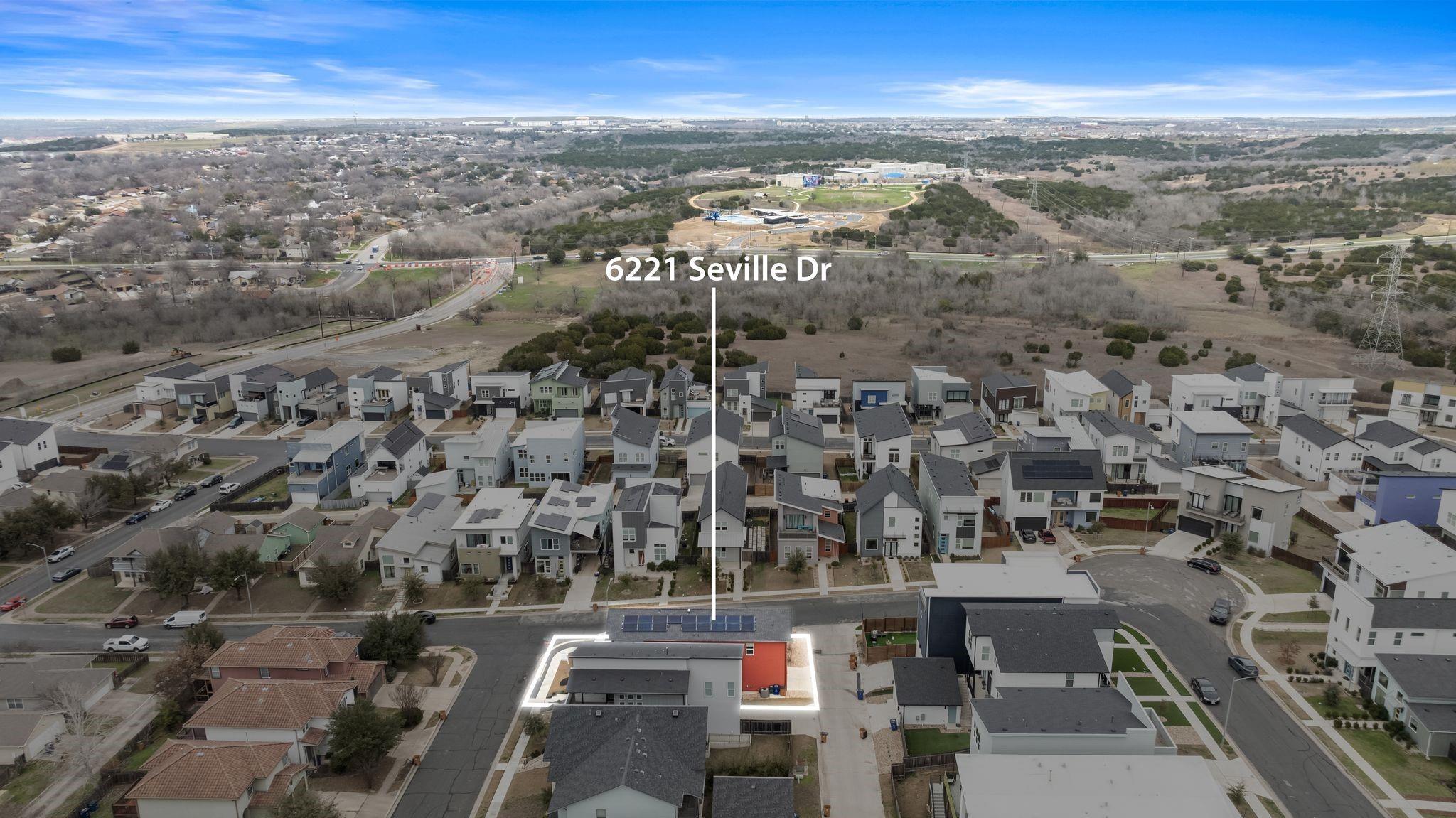 6221 Seville Dr Property Photo 40