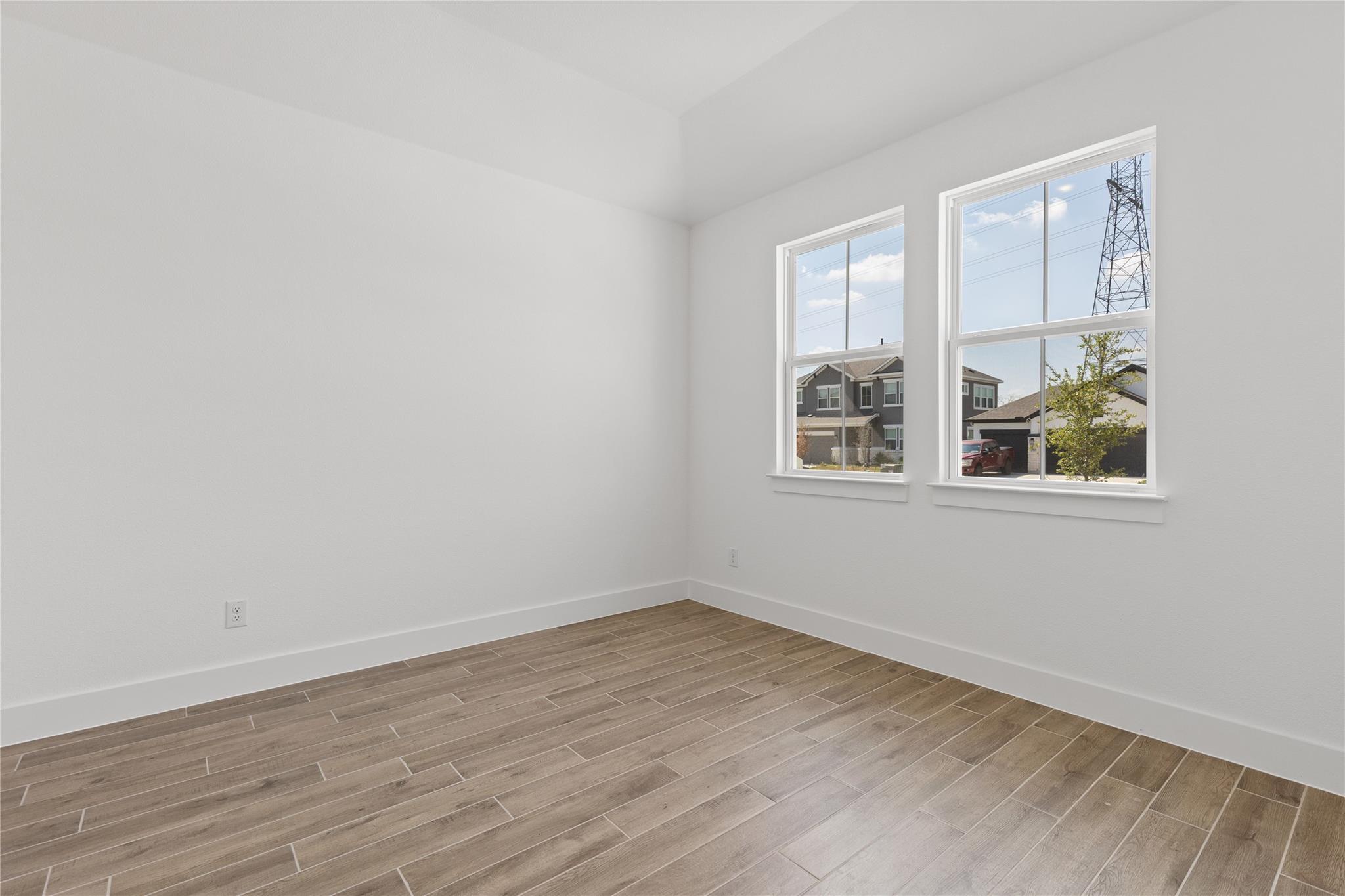 19113 Sedge Wren Ln Property Photo 6