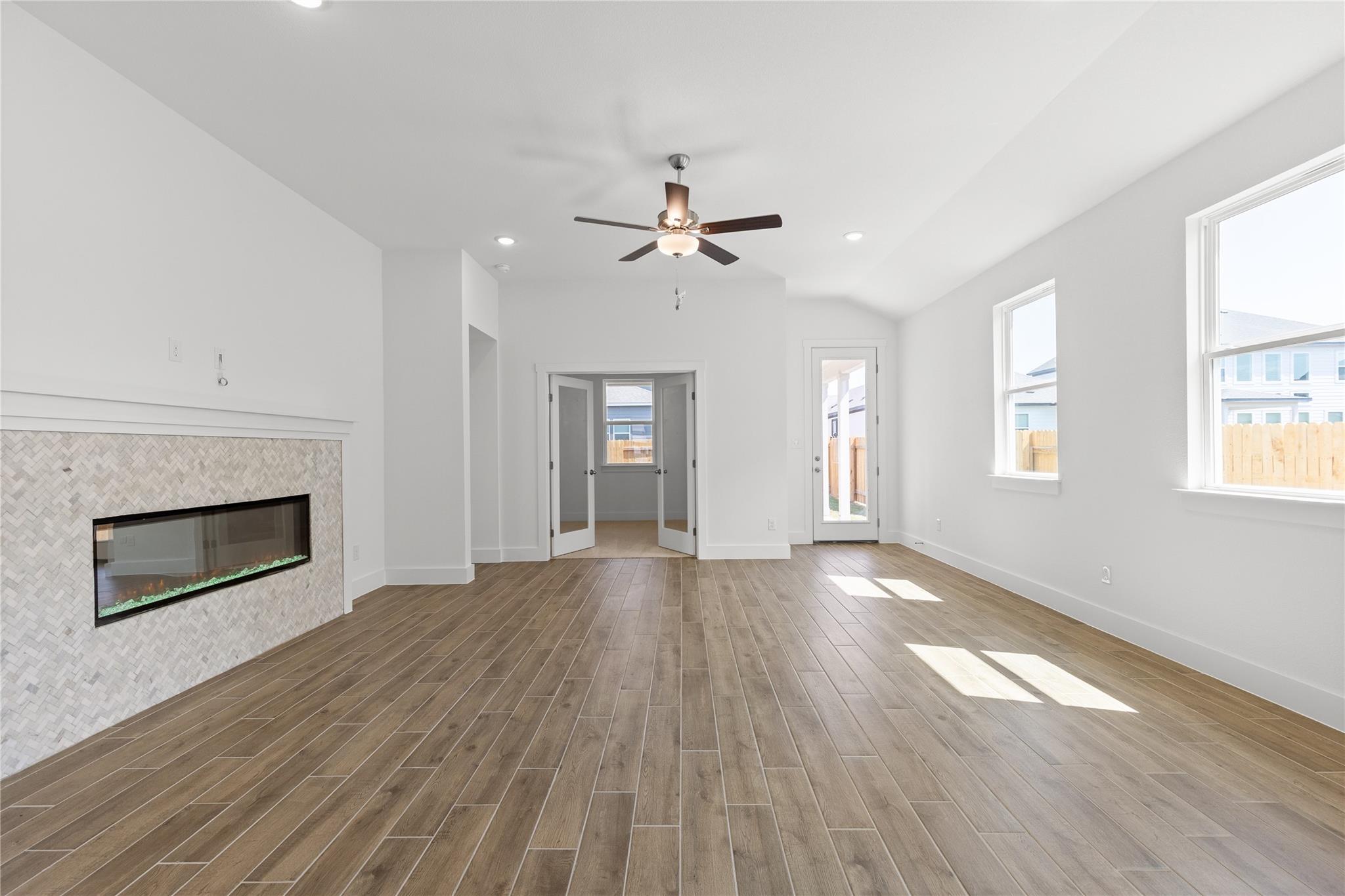 19113 Sedge Wren Ln Property Photo 15