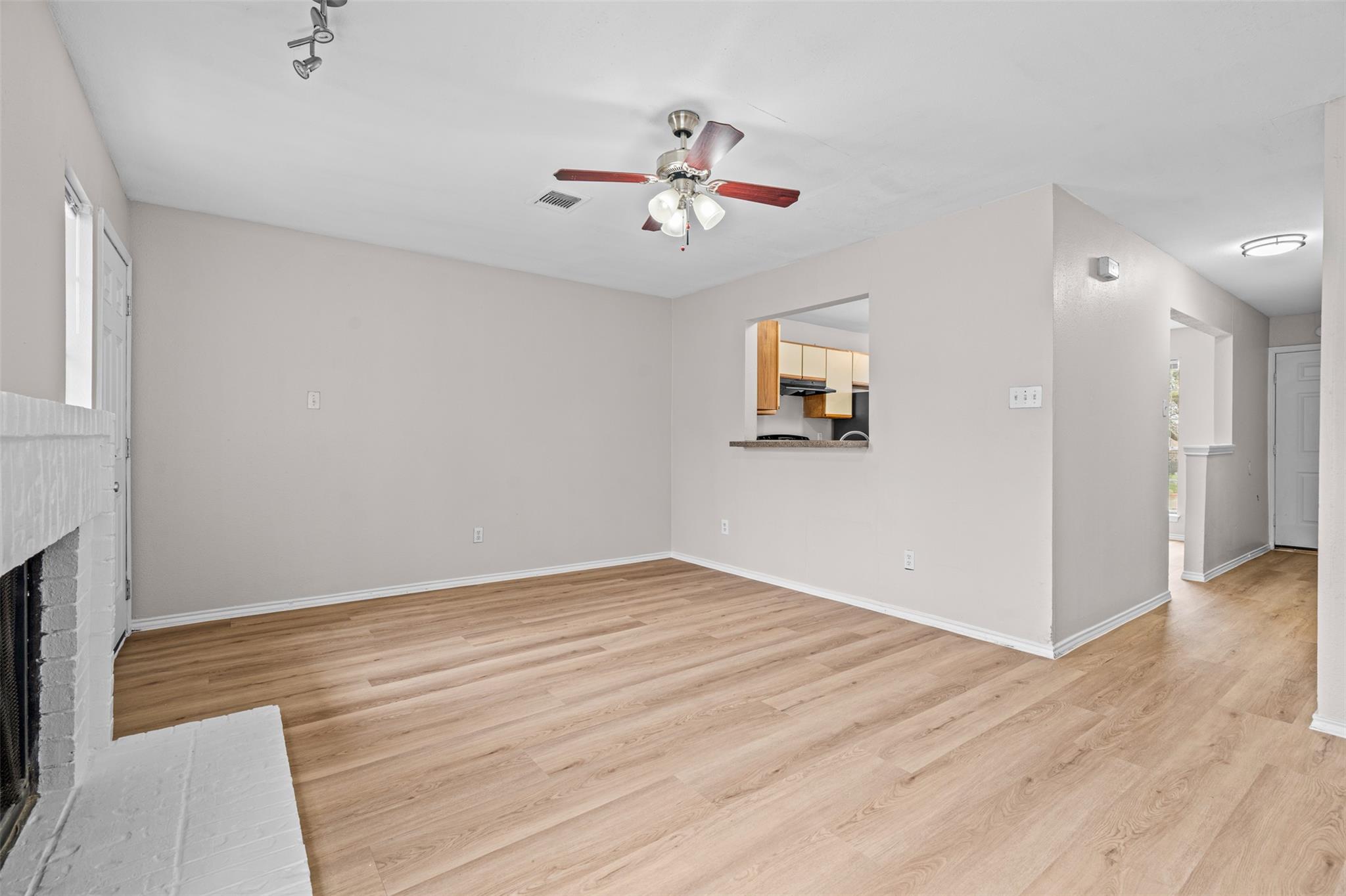 1844 River Crossing Cir D Property Photo 12