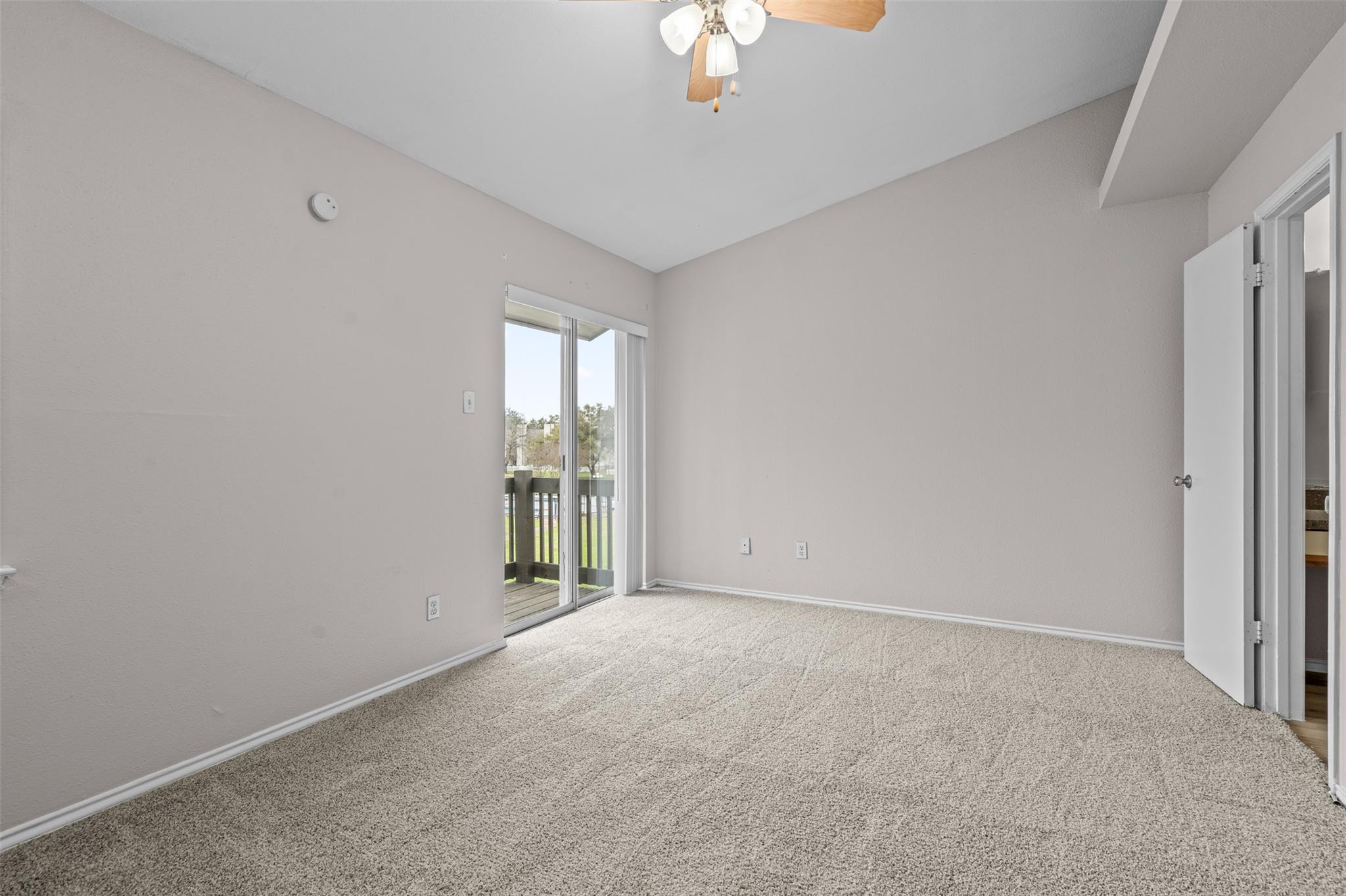 1844 River Crossing Cir D Property Photo 28