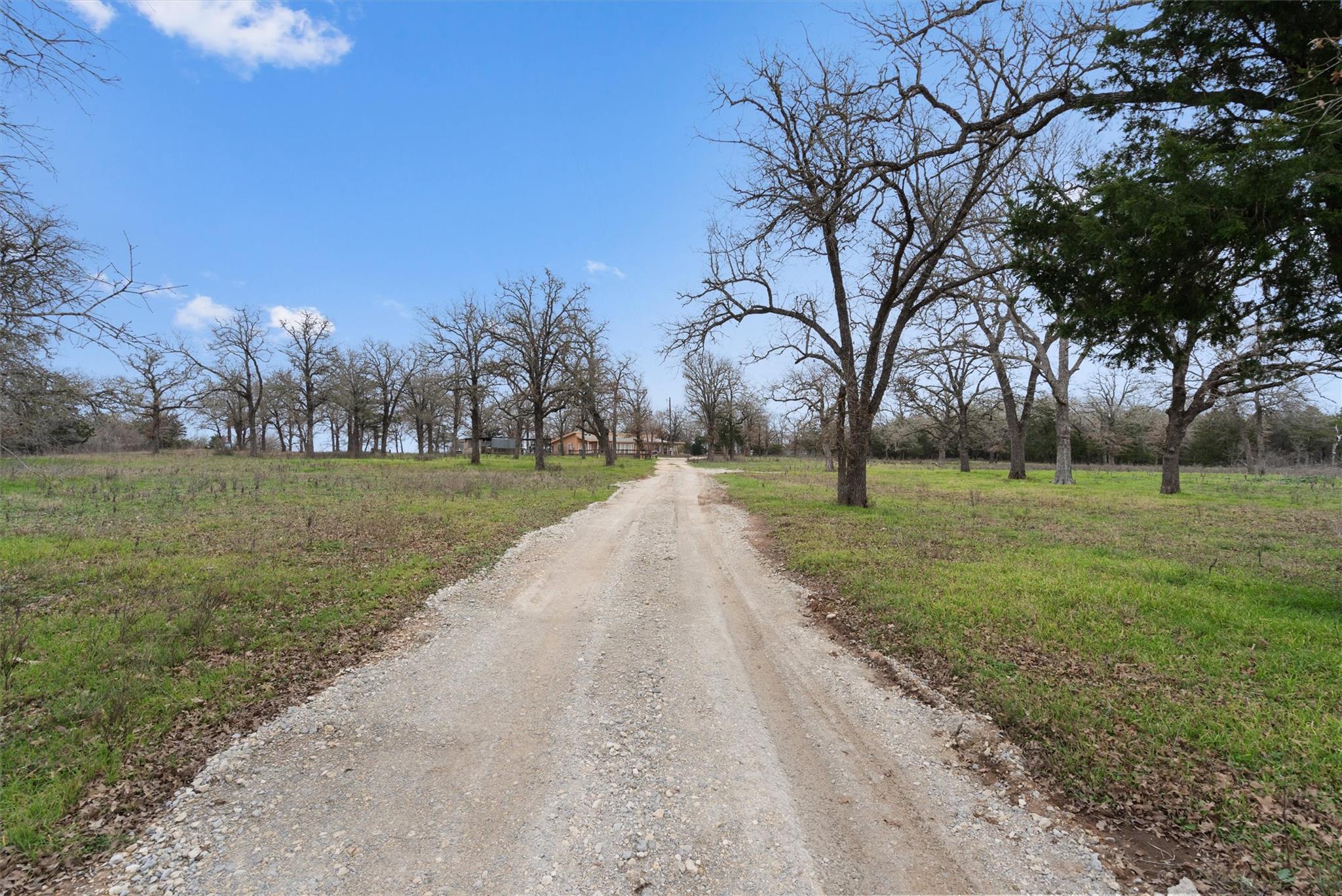 1110 Fm 812 Property Photo 32