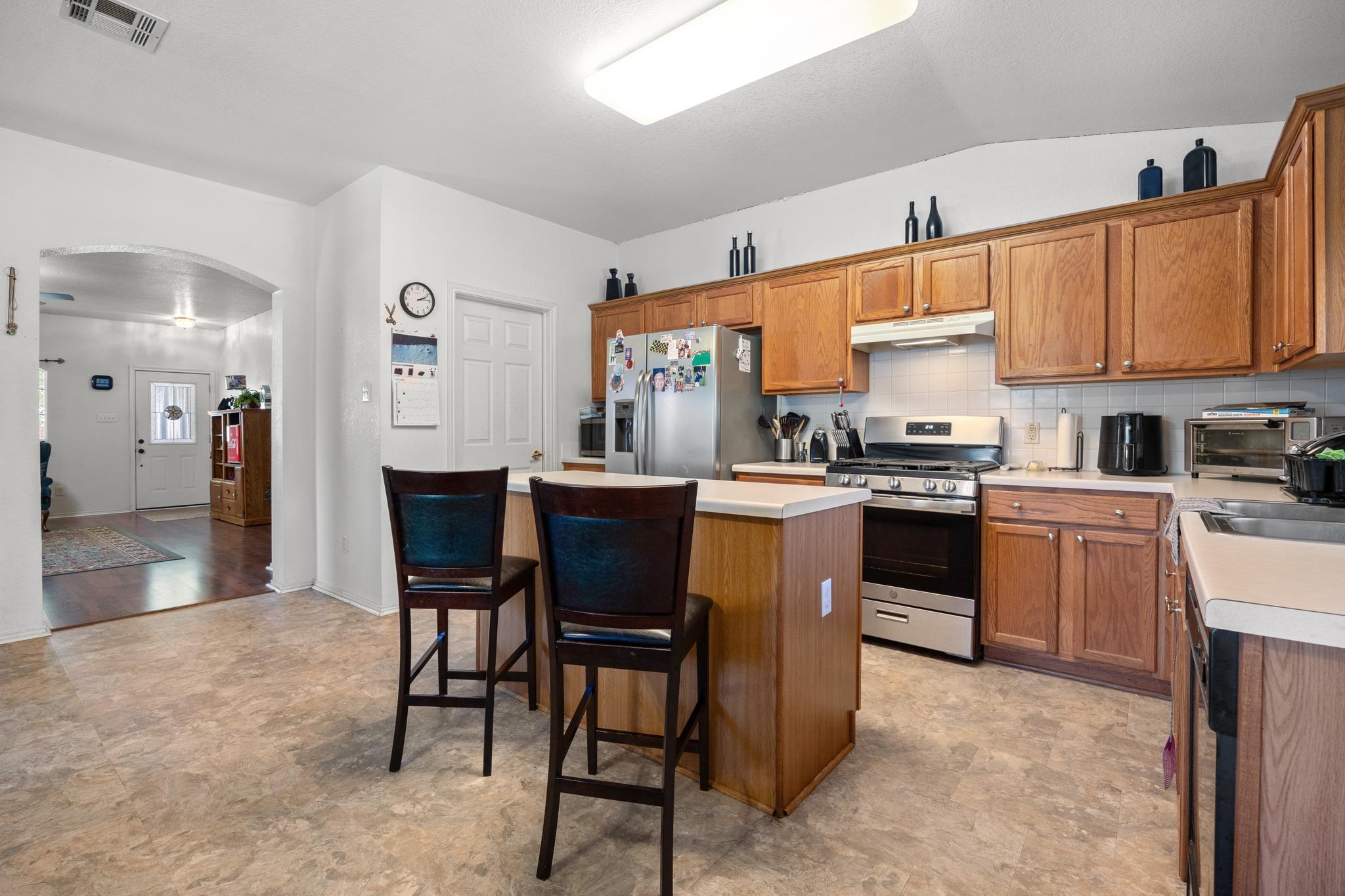 2556 Vernell Way Property Photo 10