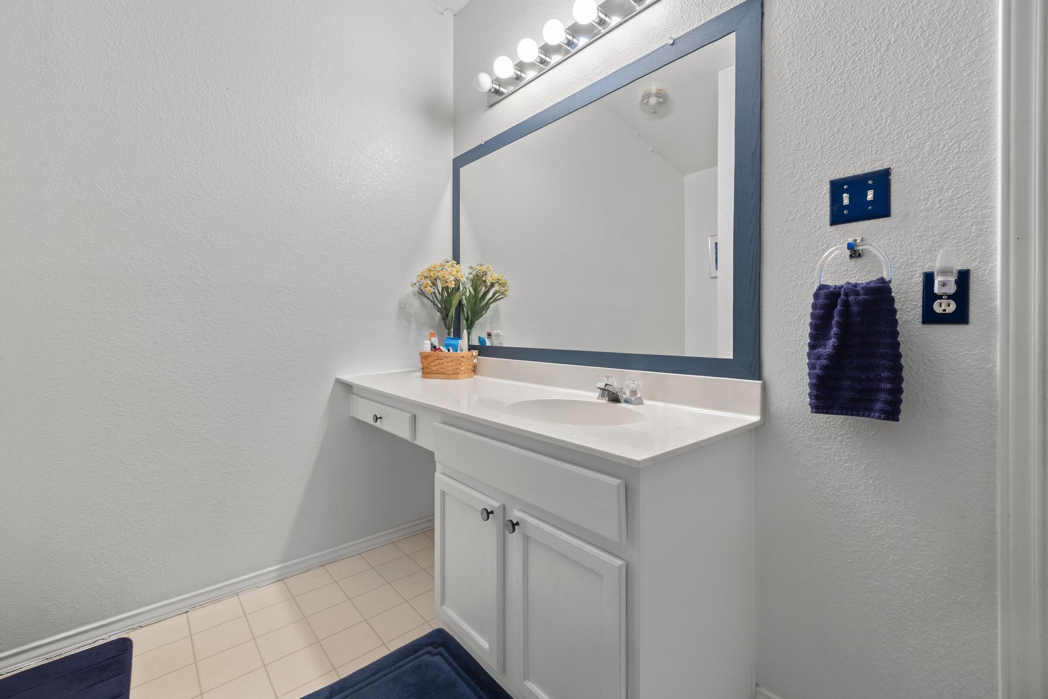 2556 Vernell Way Property Photo 16