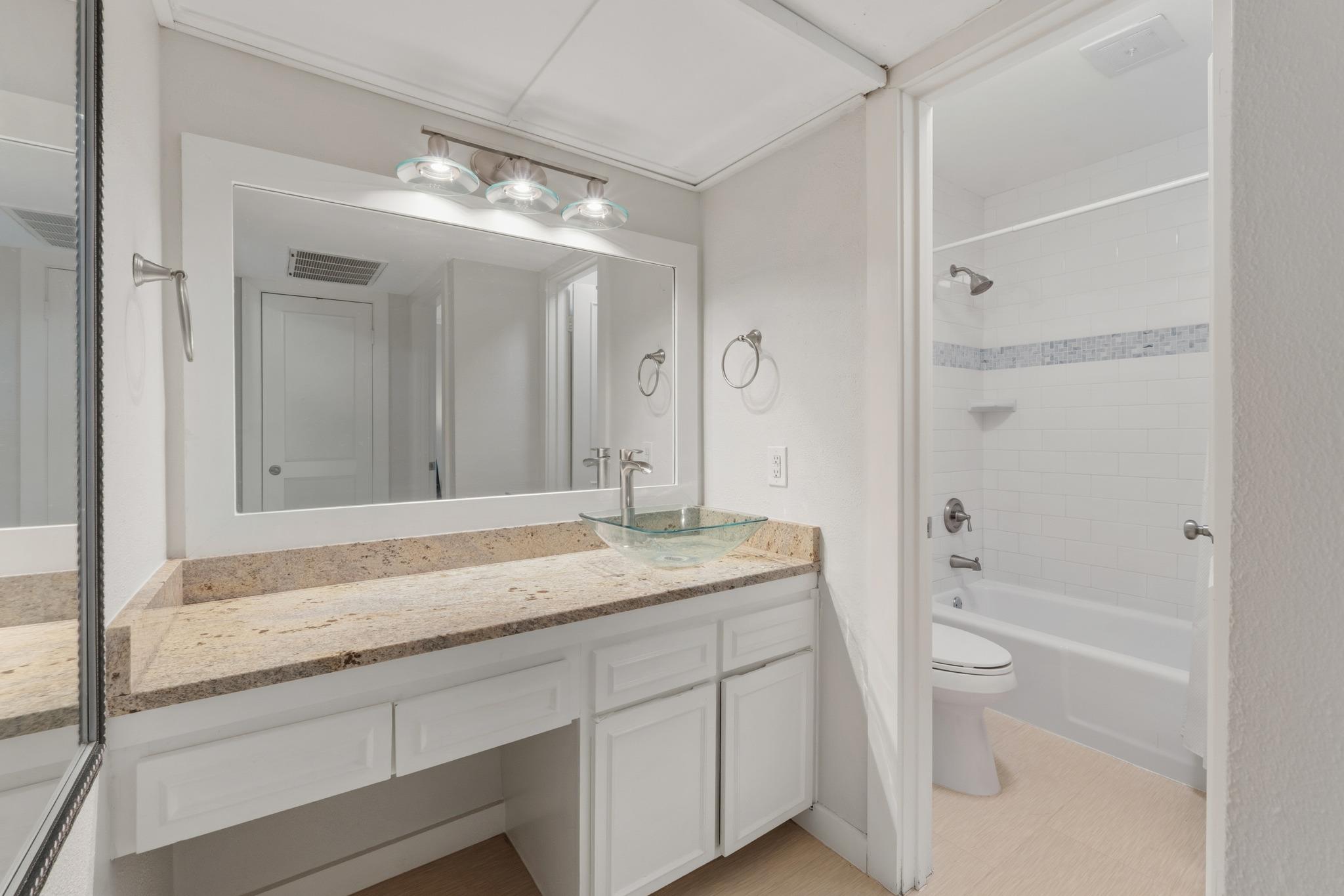 7920 Rockwood Ln #216 Property Photo 13