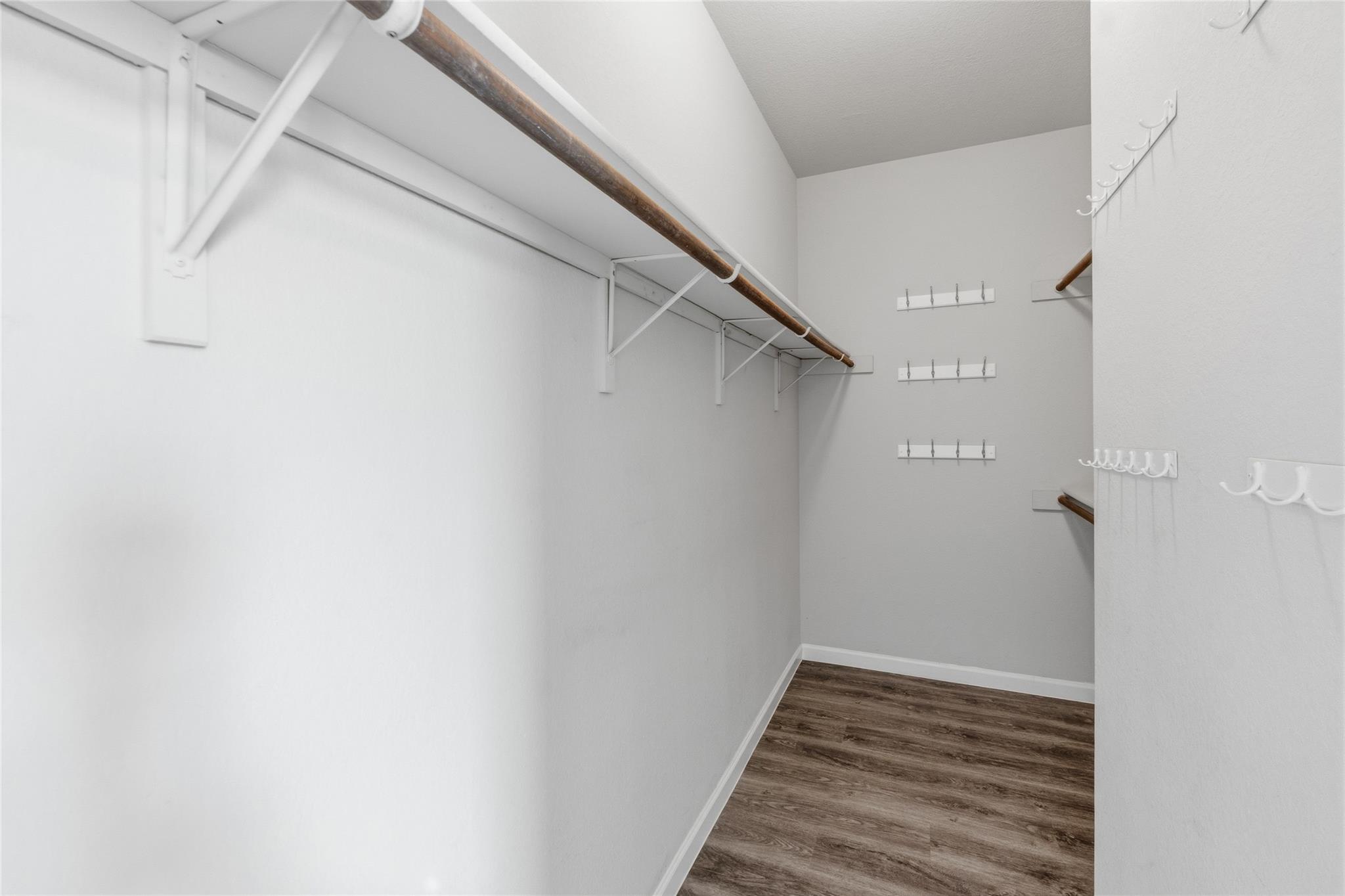 142 Sierra Rose Loop Property Photo 32