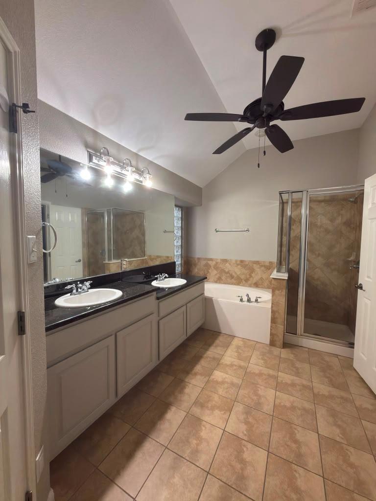 11709 Via Grande Dr Property Photo 11