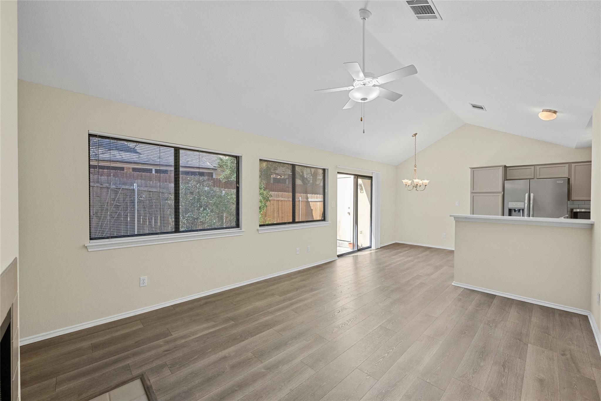 11901 Swearingen Dr 103 Property Photo 1