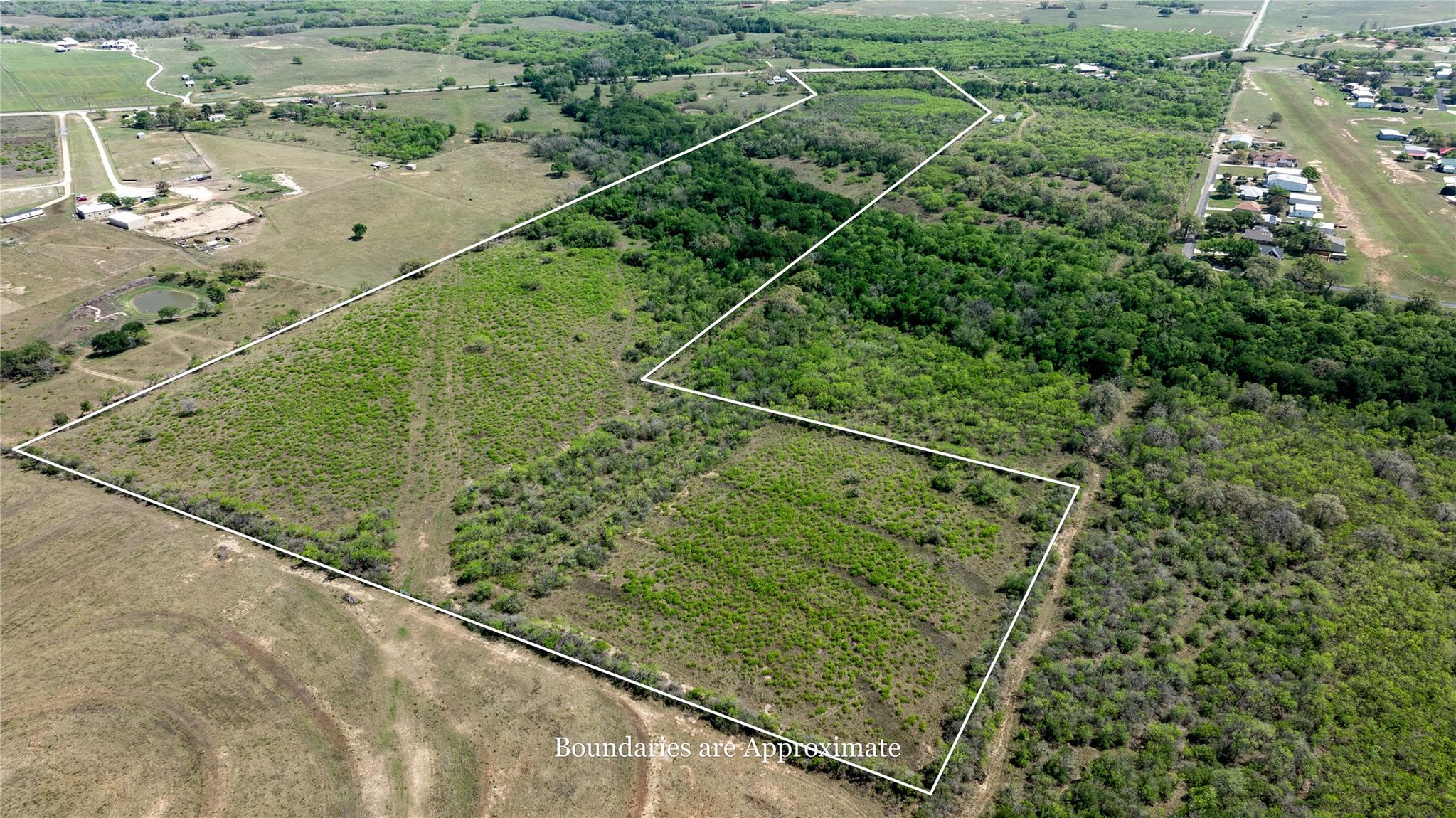 2990 Fm 467 Property Photo 16