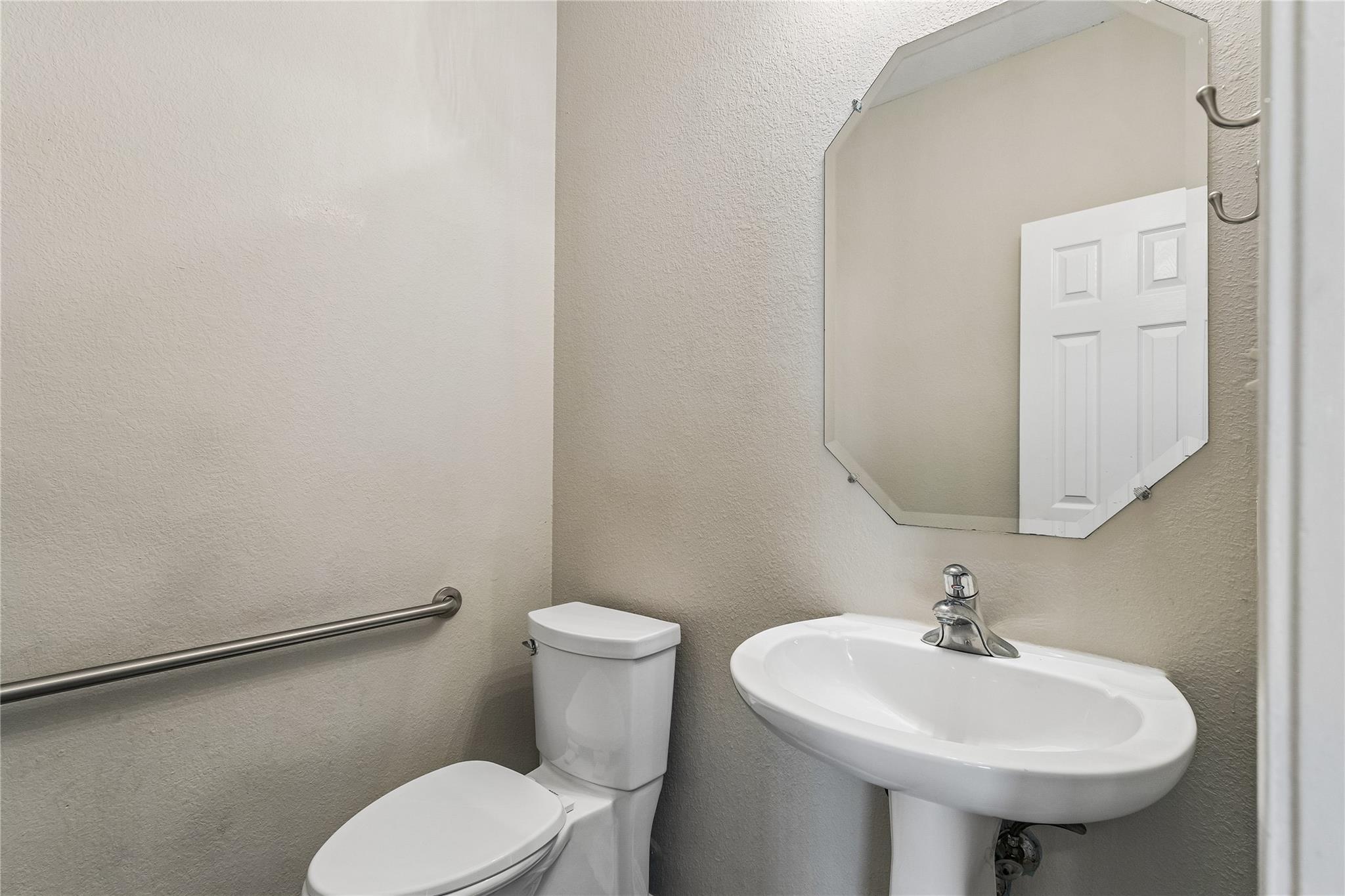 1705 Chula Vista Dr Property Photo 5