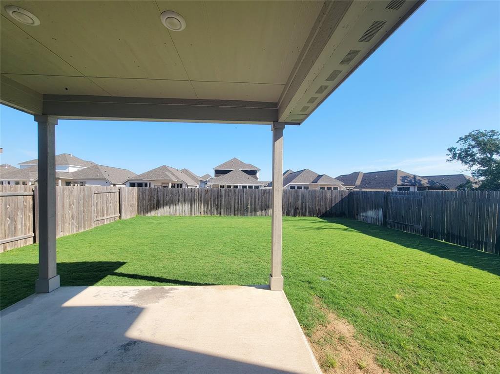 220 Mountain Valley St Property Photo 21