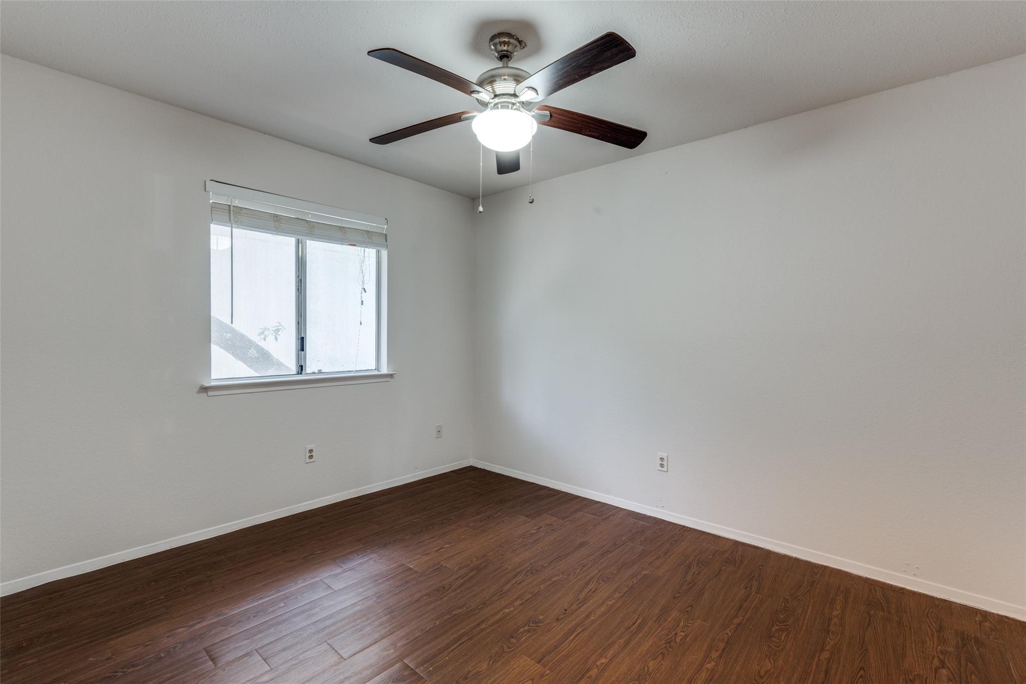 1811 Dayflower Trce Property Photo 17