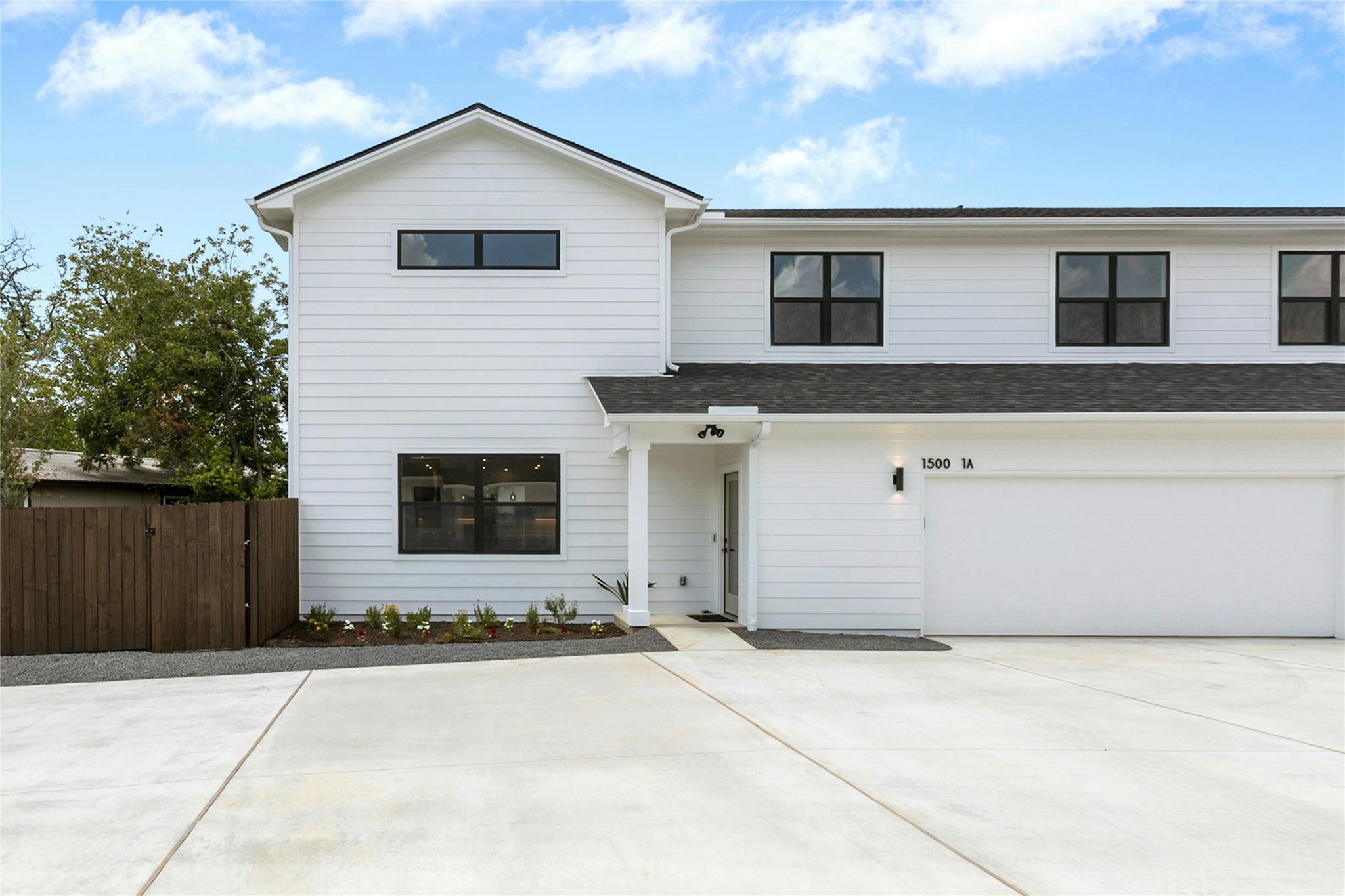 1500 Sylvan Glade Rd #1a Property Photo 2