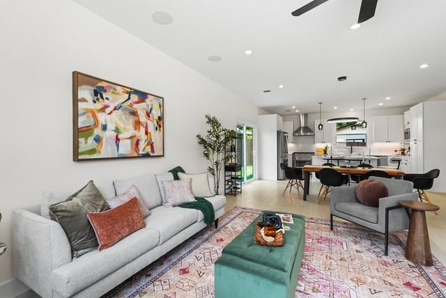 1500 Sylvan Glade Rd #1a Property Photo 3