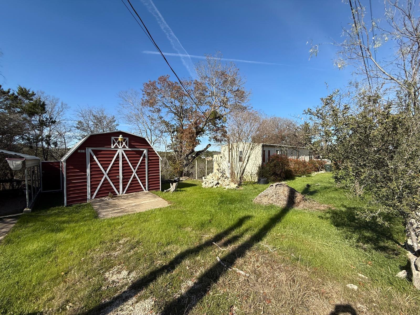 1900 Westward Ho Trl Property Photo 6