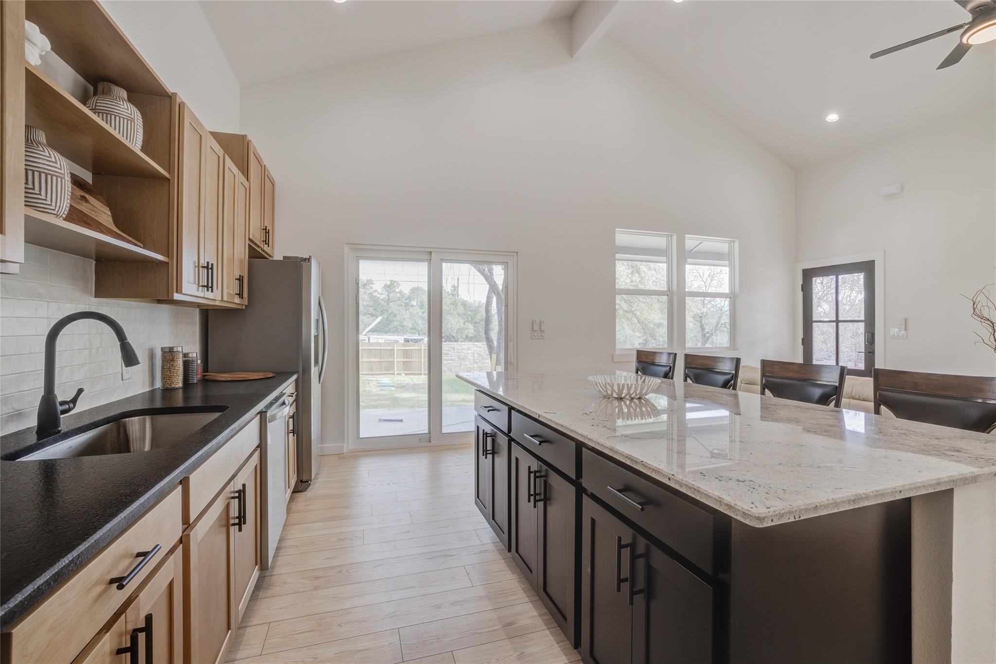 18208 Gregg Bluff Rd Property Photo 11