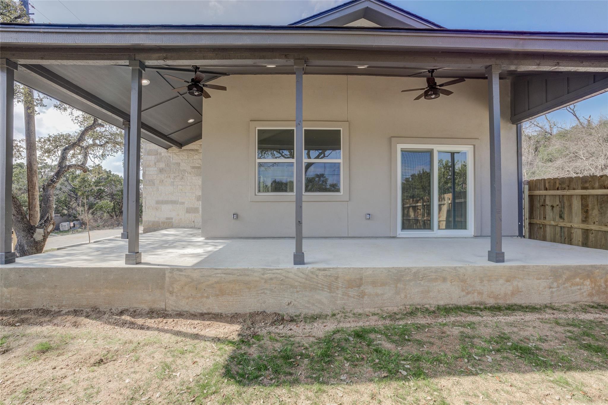 18208 Gregg Bluff Rd Property Photo 12