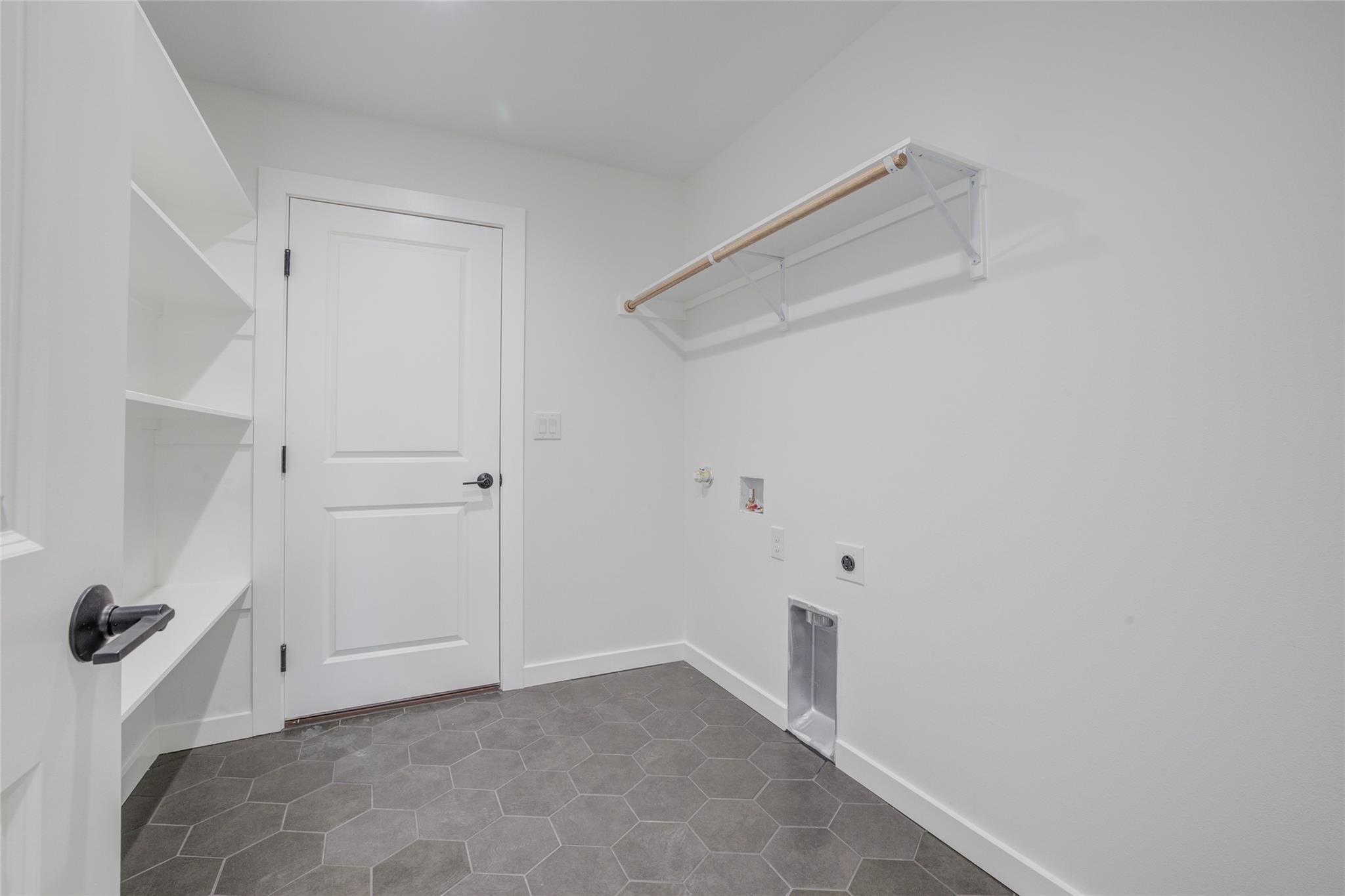 18208 Gregg Bluff Rd Property Photo 15