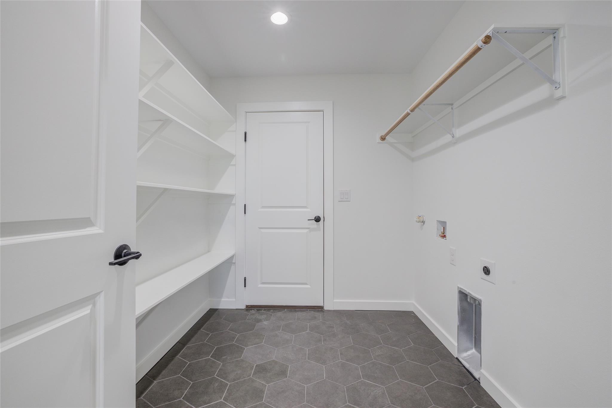18208 Gregg Bluff Rd Property Photo 16